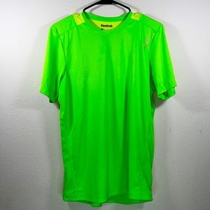 Reebok Men’s PlayDry Performance T-Shirt, Medium, Neon Lime Green